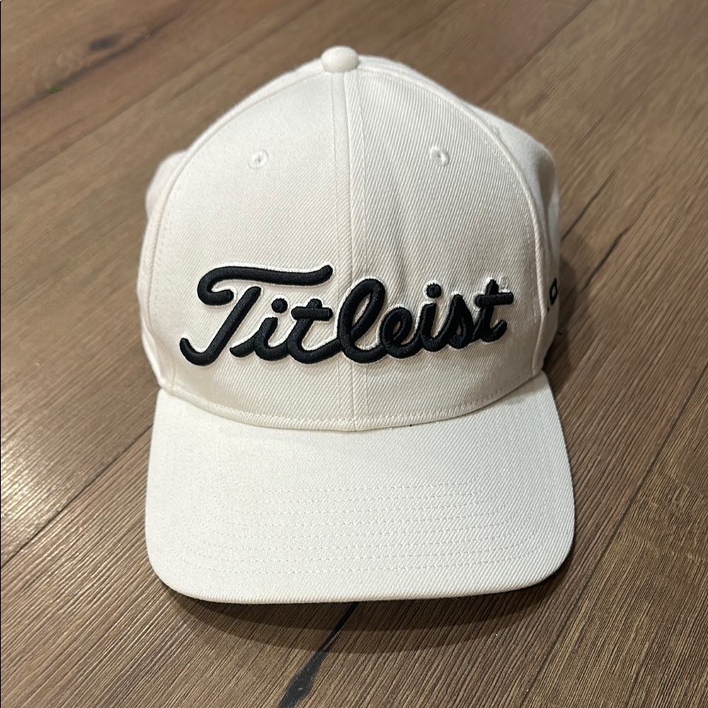 Titleist Adult Tour Performance Golf Hat